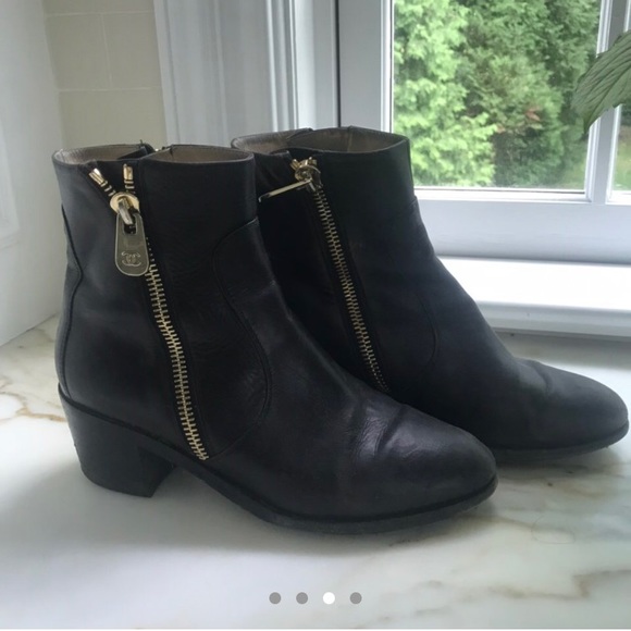 chanel ankle boots - Picture 2 of 4